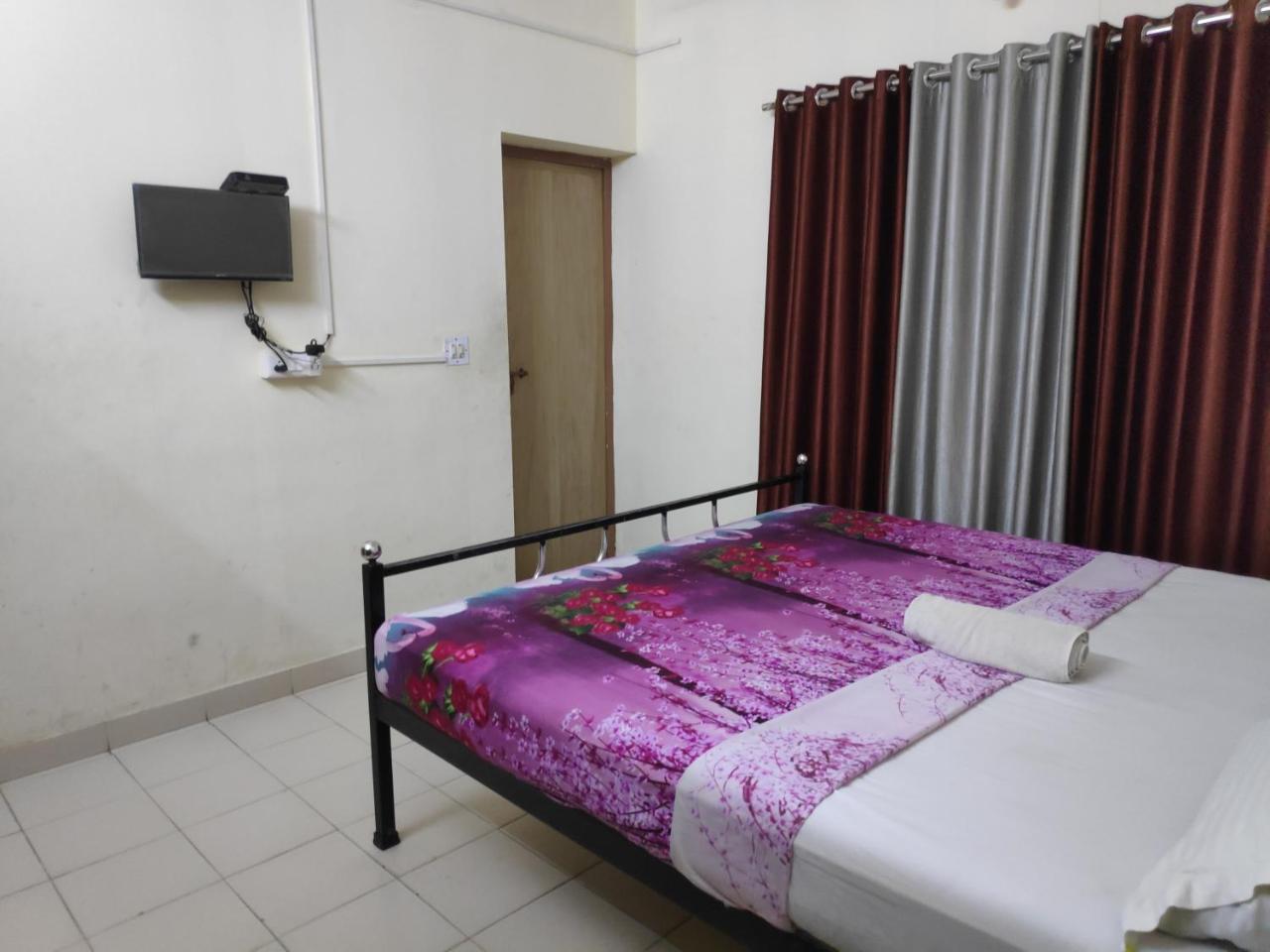 Hotel Silver Space Ernakulam Εξωτερικό φωτογραφία